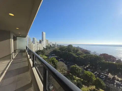 Departamento en Venta en Martín, USD 450.000