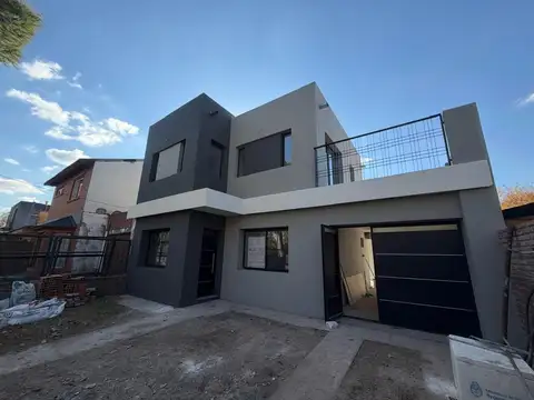 Casa en Venta en Funes, USD 228.000