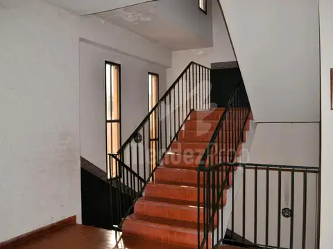 DEPARTAMENTO 4 AMBIENTES ZONA CENTRO BURZACO