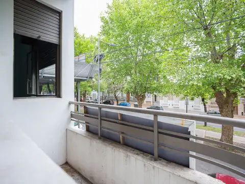 Depto Tipo Casa en Venta 50 años