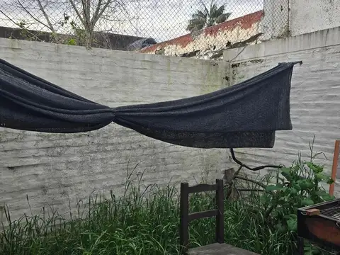 Depto Tipo Casa en Alquiler 50 años