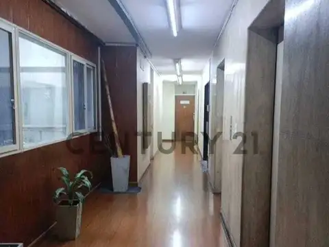 VENTA DE 2 OFICINAS AMUEBLADAS