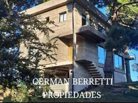 Casa en Alquiler Temporal de 4 dormitorios