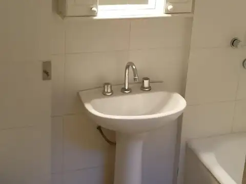 Avenida Belgrano 2600, Piso 2