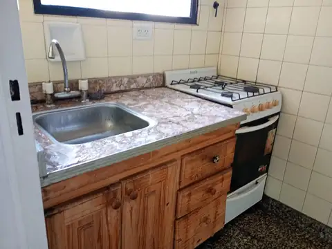 Departamento en Alquiler en Almagro, $ 750.000