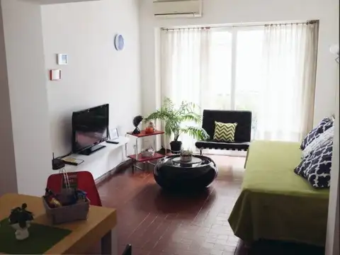 Barrio Norte, Mansilla 2700, 2 amb, 50m2, $ 880,000 + expensas + agua + luz + gas + internet. 2...