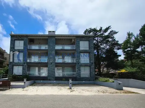 Departamento en Venta 2 Dormitorios en Pinamar Zona Centro