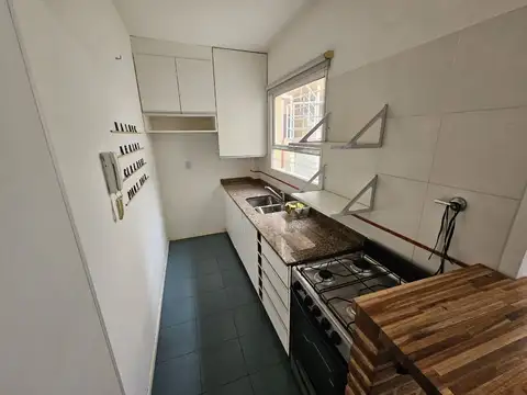 Depto Tipo Casa 2 ambientes con 1 baño