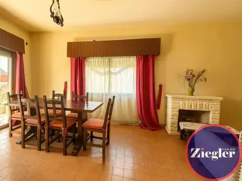 Depto Tipo Casa 3 ambientes con 1 baño