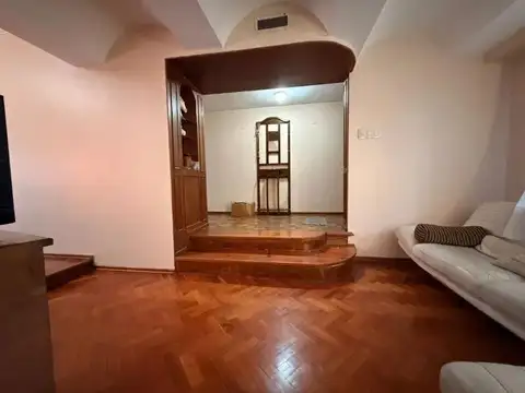 Casa en Alquiler en Ramos Mejia, $ 2.100.000