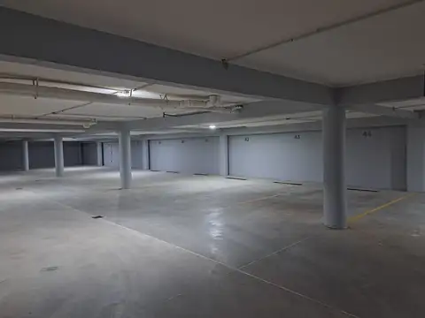 Venta. Cochera zona tribunales
