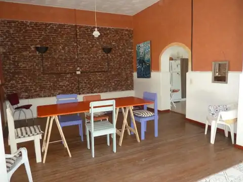 Chacabuco 300 , Piso 0