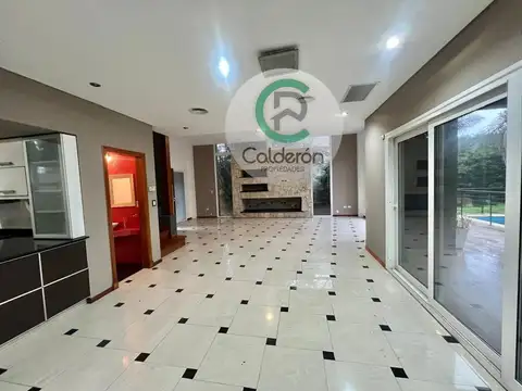 Casa en Venta en La Cesarina, USD 200.000