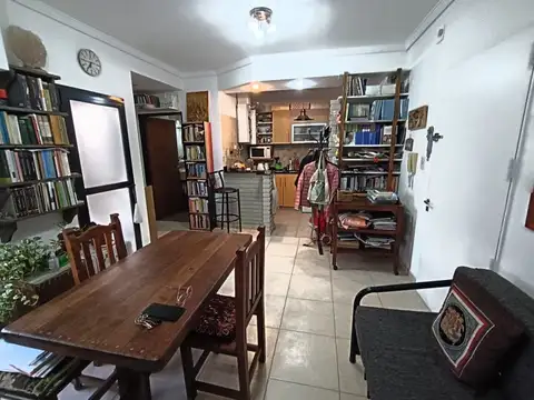 Depto Tipo Casa en Venta de 2 ambientes