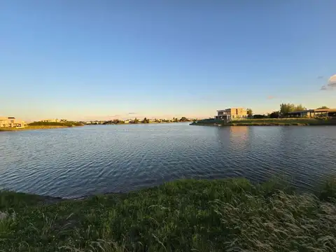 Terreno en Venta en Zelaya, USD 120.000