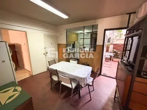 Departamento 4 ambientes con 2 baños