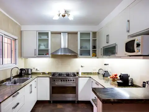 Casa en Alquiler al Oeste