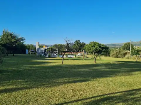 ¡EXCLUSIVIDAD TOTAL! PARQUE DE 3200 MTS2