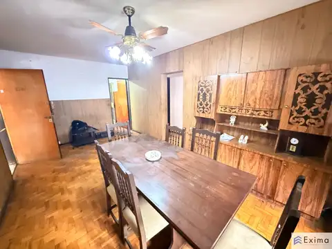 Planta baja 2 dormitorios con Patio en Abasto