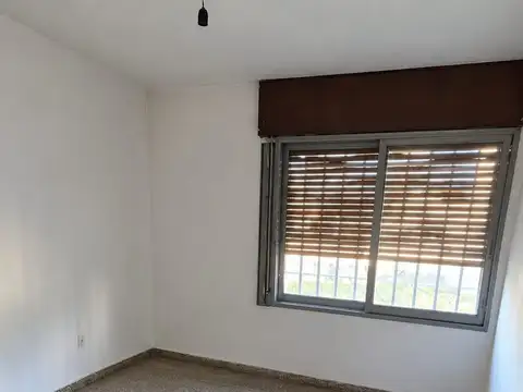 VENTA CASA 3 DORM - SANTA ISABEL SEGUNDA