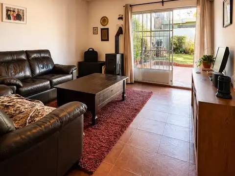 Depto Tipo Casa en Alquiler en Malvin Norte, $U 38.000