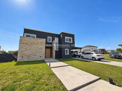 Venta Casa en Lagos de Canning 5 Dormitorios