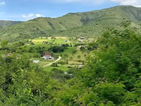 Terreno en Venta en Calderilla, USD 25.000