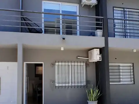 Depto Tipo Casa en Venta de 3 dormitorios
