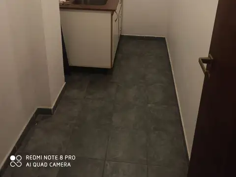 Oficina 2 ambientes con 1 baño