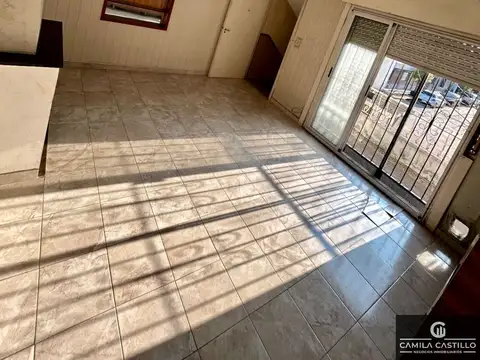 Depto Tipo Casa en Venta de 2 dormitorios