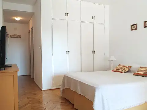 Departamento en Venta en Olivos Vías/Río, USD 80.000