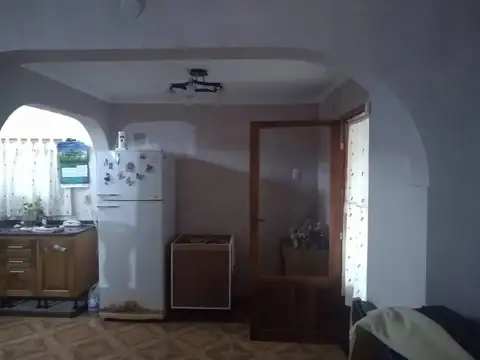 Casa en Venta en Capitan Bermudez, USD 125.000