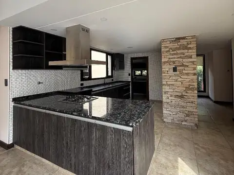 Casa en Venta en Rumenco, USD 410.000