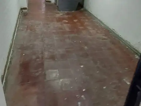 ALQUILER LOCAL, CARRIL RODRIGUEZ PEÑA, GODOY CRUZ
