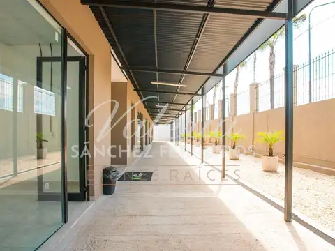 Local en Alquiler en Guillermo E Hudson, USD 1.100
