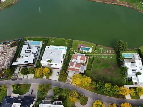 Terreno en Venta en Terravista, USD 380.000