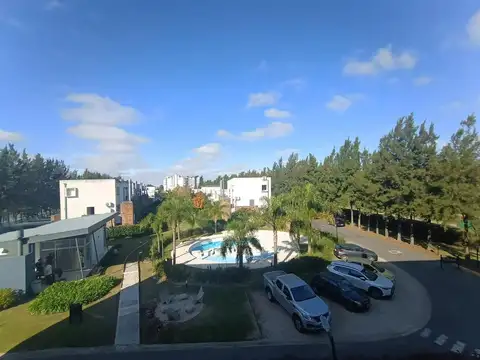 Dúplex 3 ambientes en Nordelta Senderos | Departamento en dos plantas con cochera y parrilla