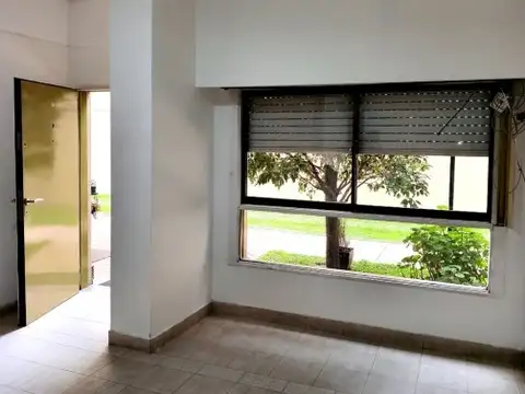 Oficina en Alquiler en Avellaneda, $ 450.000