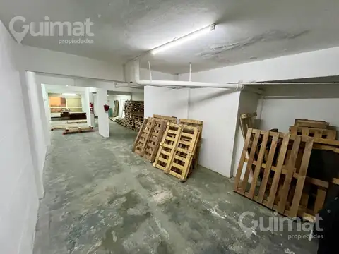 Cochera 156m2 PB completa - Baunes al 2500, Villa urquiza