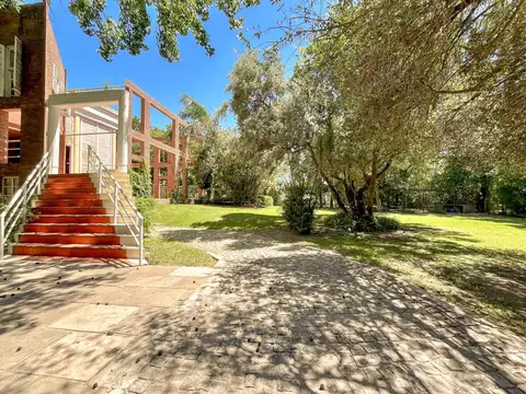Casa 3 Hab, 2 baños, Ruta 9 y San Sebastián - Funes.