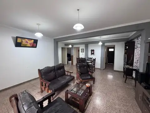 CASA 3 DORM 2 BAÑ COCHERA  B ALTAMIRA APTA CREDITO