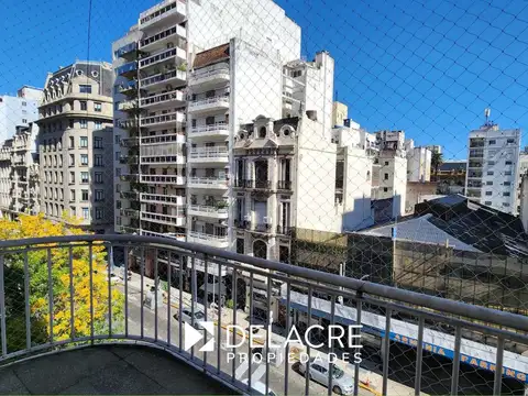 Av. Callao al 700 - San Nicolás - CABA