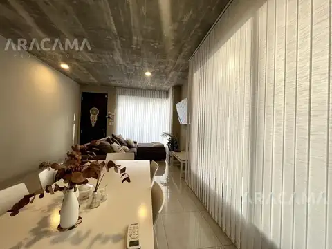 Departamento en Alquiler con 1 cocheras