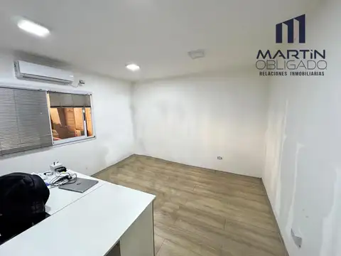 Depósito con oficinas en excelente zona de San Miguel