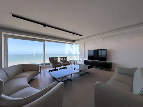 Departamento en Venta de 5 dormitorios