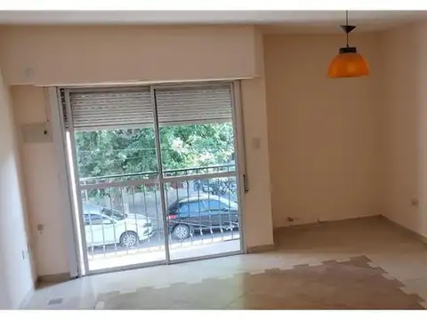 DEPARTAMENTO 3 AMBIENTES - BANFIELD - ESTE, GRAN BS. AS. SUR