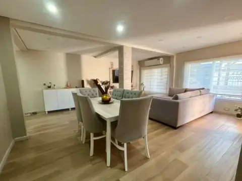 VENTA CASA 4 AMB. ITUZAINGO JARDIN QUINCHO COCHERA