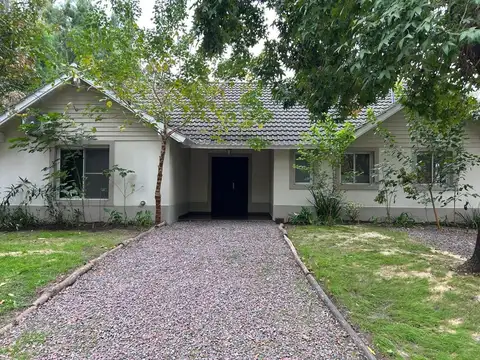 CASA VENTA PILAR Senderos  OPORTUNIDAD TODA PB reciclada