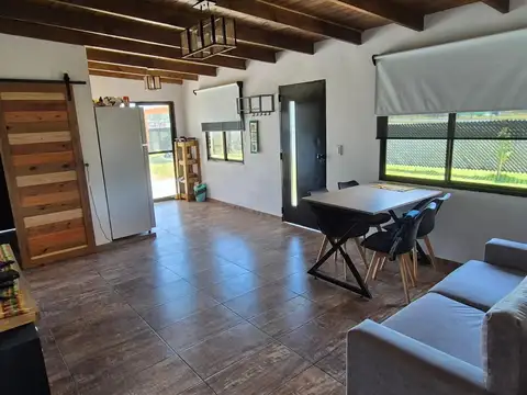 Casa en venta - 1 Dormitorio 1 Baño - La Plata