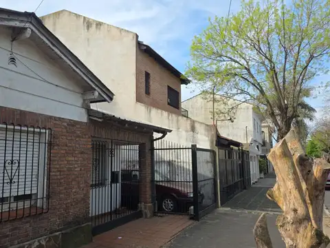 OLIVOS Chalet Ideal para refaccionar